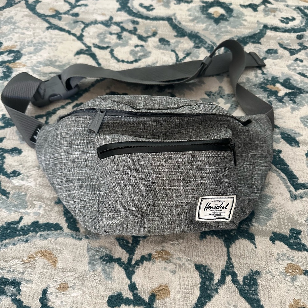 Herschel Supply Company Gray Crossbody Bag